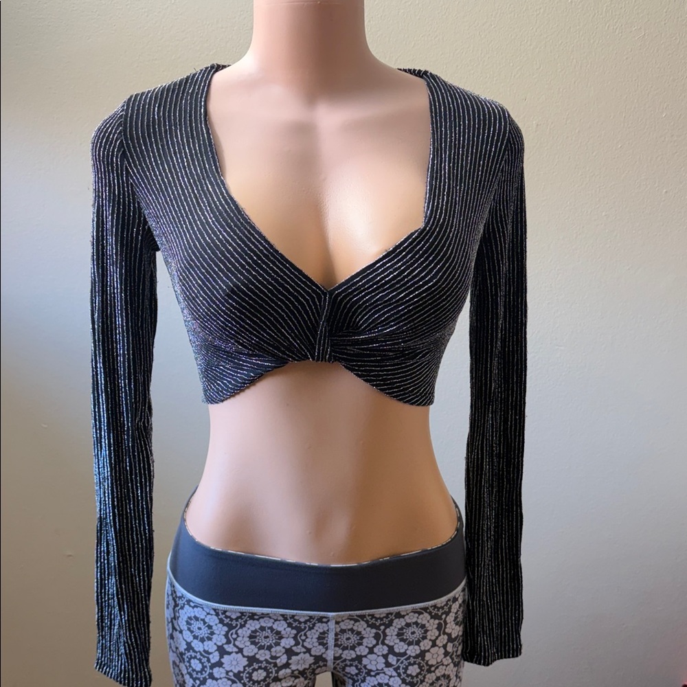 Forever 21 Black Shimmery Twist-Front Long Sleeve Bandeau